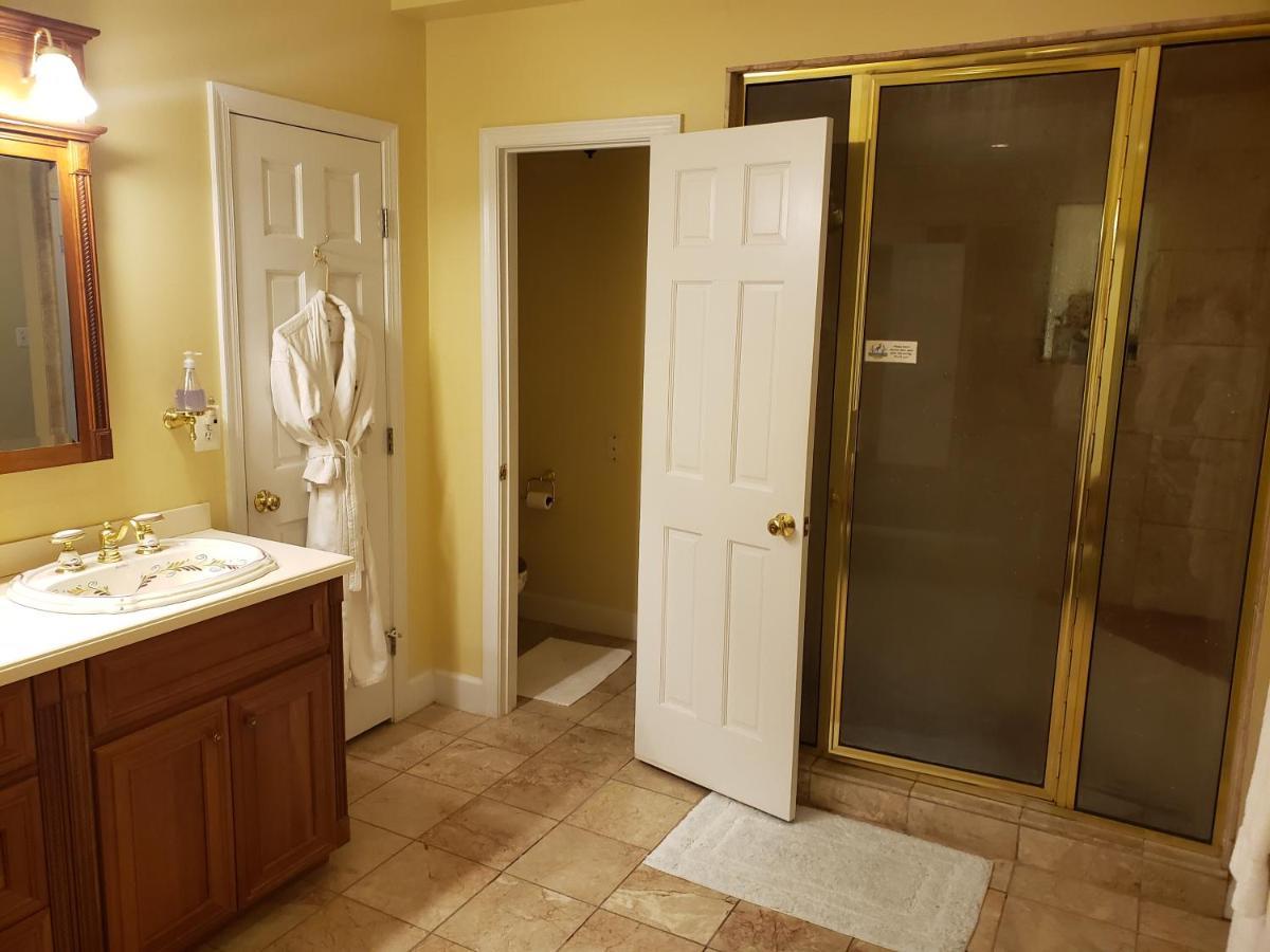 Blue Heron Inn - A Bed And Breakfast Llc ソロモンズ エクステリア 写真